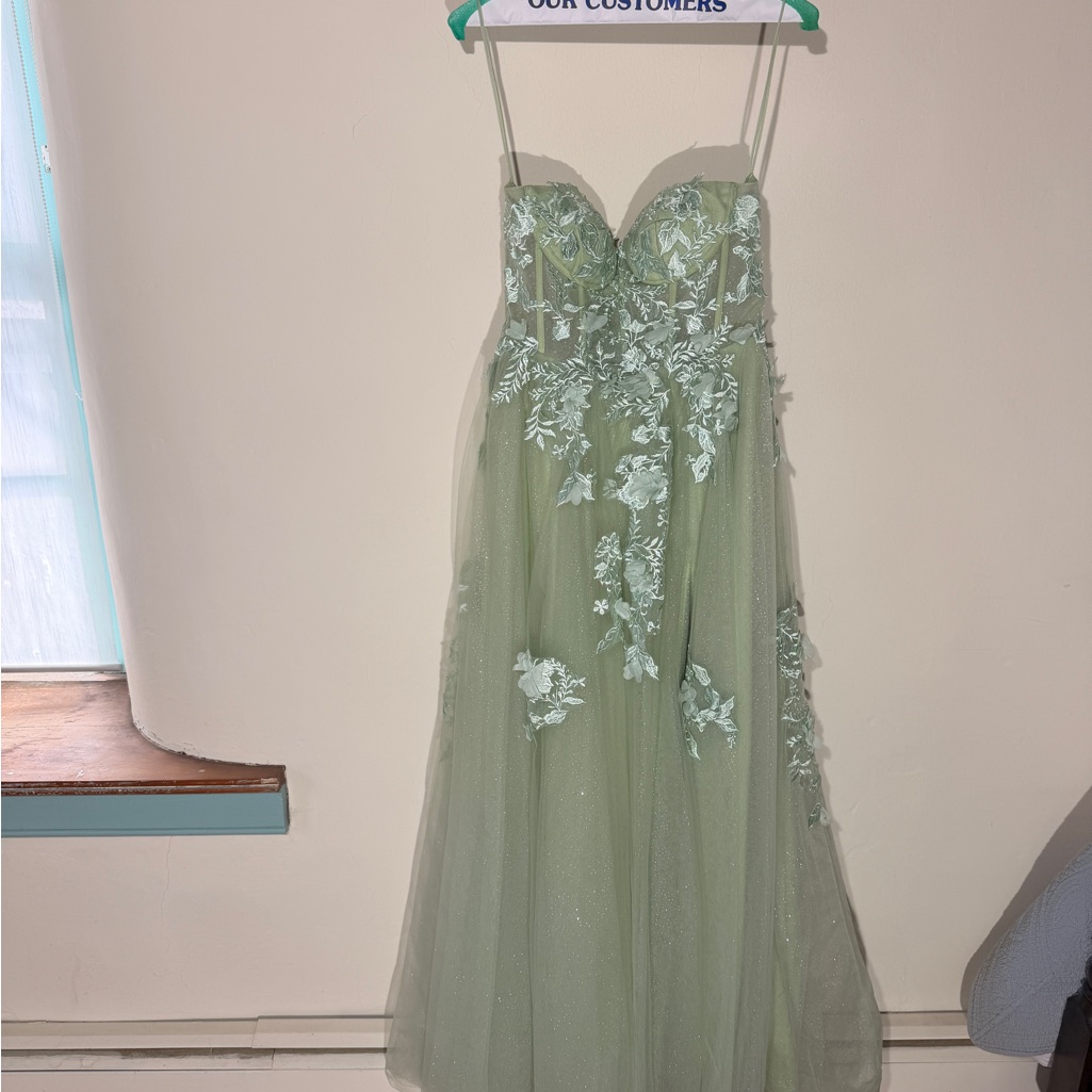 Elegant Green Floral Gown Prom Dress